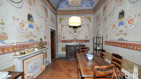 Palazzo storico nobiliare in vendita a Volterra, Pisa. Volterra è stata una delle principali città-stato della Toscana antica (Etruria), fu sede nel medioevo di un'importante signoria vescovile avente giurisdizione su un'ampia parte delle Colline tos...