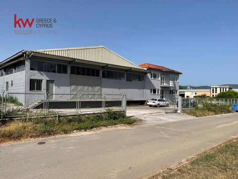 The property for sale is an industrial space in Ioannina, located in the Industrial Area of Ioannina (VIPE). It is situated on the ground floor and has a total area of 3,120 square meters, built on a plot of 10,000 square meters. The construction was...