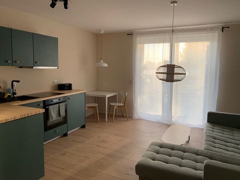 This apartment has just been build and is directly located at lake Schwielowsee. It is fully furnished with everything you need and consists of an open cooking/living room area, a bedroom and a bathroom. You have direct view from the living room and ...
