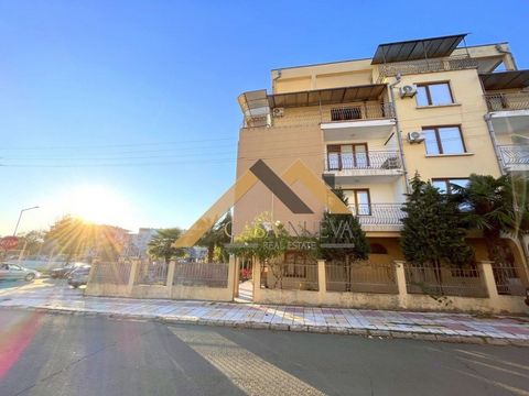 CASA NUEVA REAL ESTATE for sale guest house / family hotel in Primorsko, Burgas District. 50km. from the city of Burgas and 60km. from Sarafovo airport. Facing and entrance from three streets, right next to Aquapark 'Primorsko', 600m. from 'South bea...
