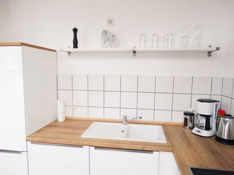 Welcome at Qonroom ! And first of all congratulations for choosing your new apartment in the middle of Bad Oeynhausen. Your new apartment offers you a lot: ● walking distance to the Kurpark, GOP and Bali-Therme ● Baker with super service right next d...