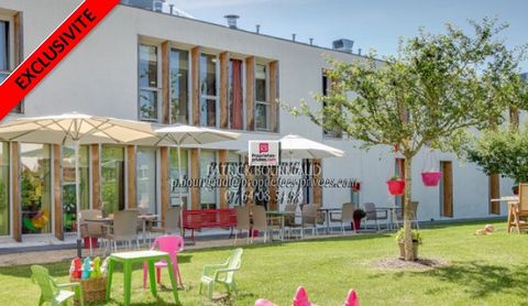 IN BELLEY, (01), a charming EHPAD: LES JARDINS DE MEDICIS (unit RESIDENCE PERNOLLET), room of 22 m² Highly sought-after and with an occupancy rate of more than 85%, this establishment managed very seriously by DOMUS VI offers many services of daily l...