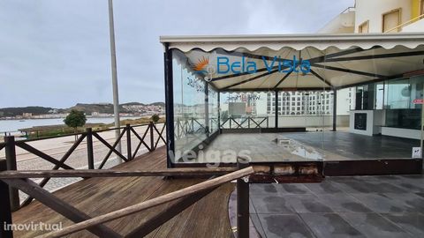 Restaurant / Bar located on Avenida Marginal de São Martinho do Porto, with a privileged view of the Bay of São Martinho Do Porto. This space has several individualized locations and is distributed over 2 floors, which can provide your business with ...