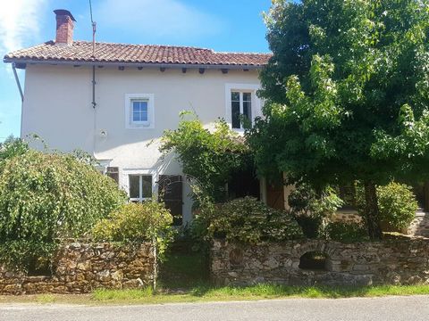 EXCLUSIVE TO BEAUX VILLAGES! Situated in a small hamlet in the Perigord National Park is this stone property with outbuildings and a further property to fully renovate (major structural works needed - not for the faint hearted!). On the ground floor ...