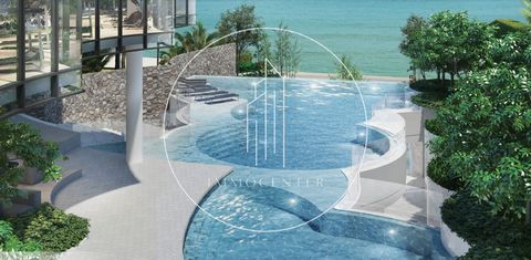 Lyxig takvåning till salu i Pattaya - panoramautsikt över havet, 3 mastersviter, terrass med jacuzzi Upptäck denna lyxiga takvåning i Pattaya som ligger i ett lugnt och elegant område med panoramautsikt över havet från alla rum. Denna exceptionella f...