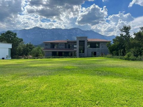 Las Misiones Club de Golf // Preciosa casa para estrenar