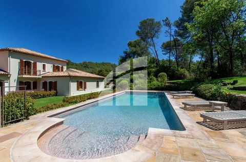 MOUANS SARTOUX // Property 8 P 5 bedrooms 400m2 of living space - Park 5000m2 - terraces - Swimming pool - POOL HOUSE // TENNIS -- Parking // MOUANS SARTOUX ------- QUIET RESIDENTIAL ESTATE ----- The commune of Sartoux was united with the commune of ...