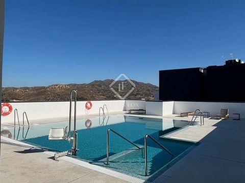 Lucas Fox presents AQ Urban Sky, our most innovative and modern offering of new build homes in the heart of Malaga, with spectacular height, lighting and unbeatable views. The area is perfectly connected to the historic centre and all kinds of amenit...