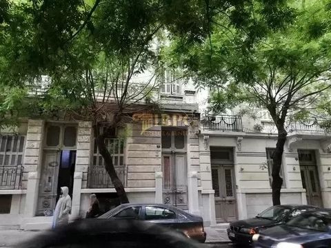 Neoclassical preserved building of 3 floors with and with a raised basement in the total area of ​​1160 sq.m. The existing built surface of the building is 960 sq.m. The remaining building factor of 200 sq.m. is included.It is transparent with single...