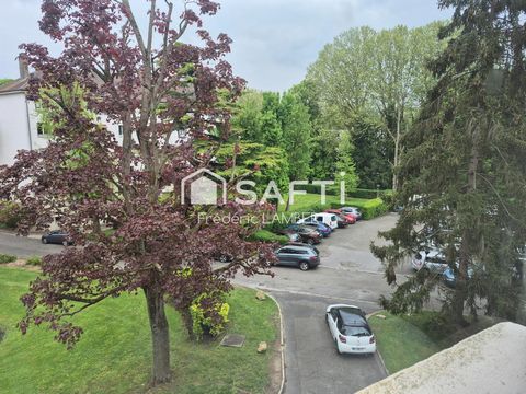 Appartement lumineux 3P, cadre verdoyant bord de Seine