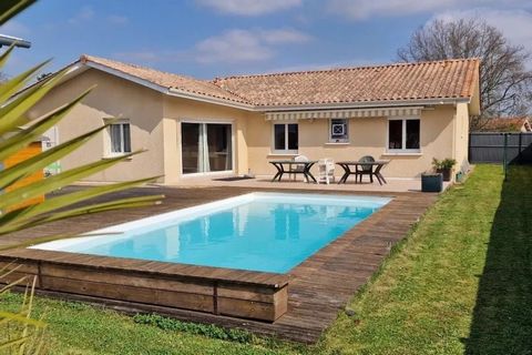 Maison familiale de plain pied avec piscine