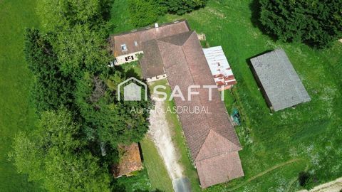 Corps de ferme, gîte et piscine Siorac en Périgord