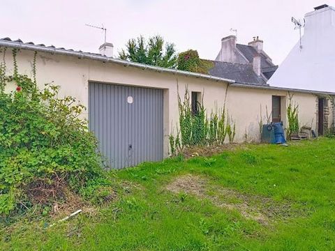 A SAISIR Garage de 34m2 et Pièce indépendante de 31m2 avec double accès au coeur de Lomener. Pour visiter et vous accompagner dans votre projet, contactez Yves Leblanc, au ... ou par courriel à ... Cette présente annonce a été rédigée sous la respons...