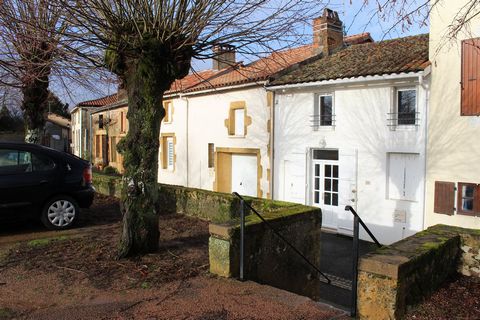 Maison en pierre.