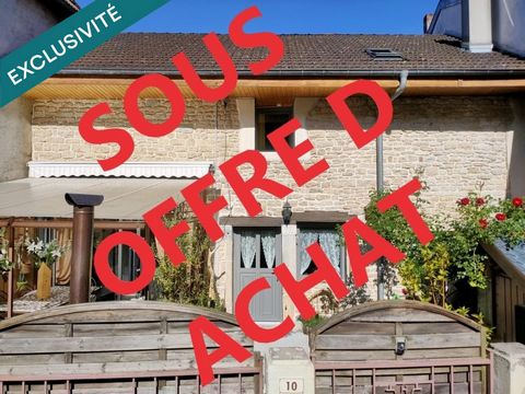 jolie maison de village en pierre rénovée avec terrasse à CHENECEY BUILLON ( DOUBS)