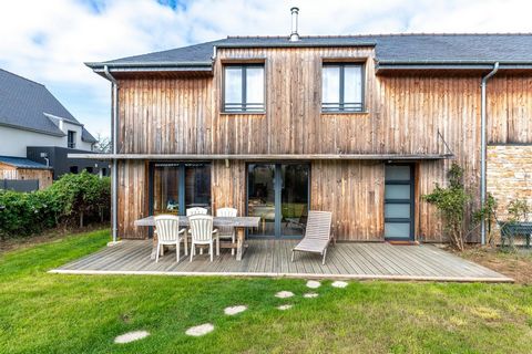 MAISON OSSATURE BOIS 5 PIECES -140 M2 - DPE : A