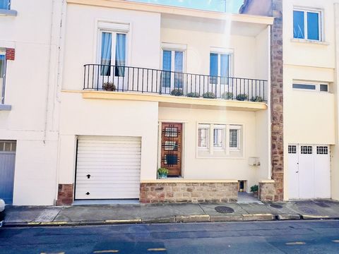 Au cur d'Albi maison de ville avec jardin et garage